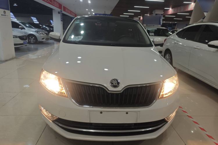 Used Skoda Rapid Spaceback 2019 Revised Version 1.5L Automatic Comfort Edition China VI Standard Front