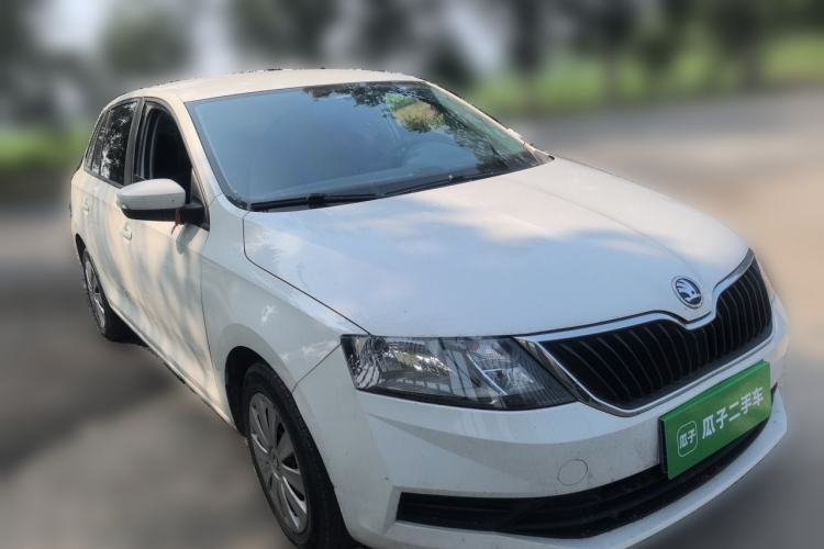 Used Skoda Rapid Spaceback 2019 Revised Version 1.5L Automatic Standard Edition China V Standard Front Right 45 Deg