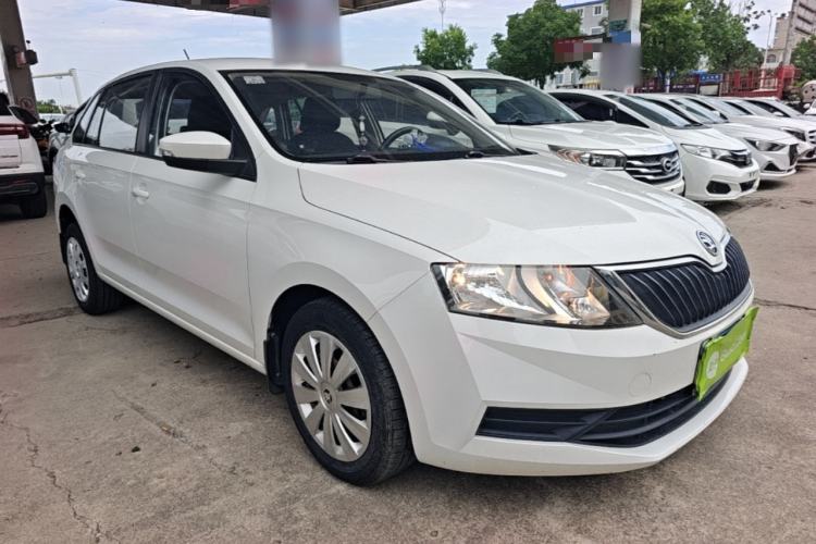 Used Skoda Rapid Spaceback 2019 Revised Version 1.5L Manual Entry-Level Edition China V Standard Front Right 45 Deg