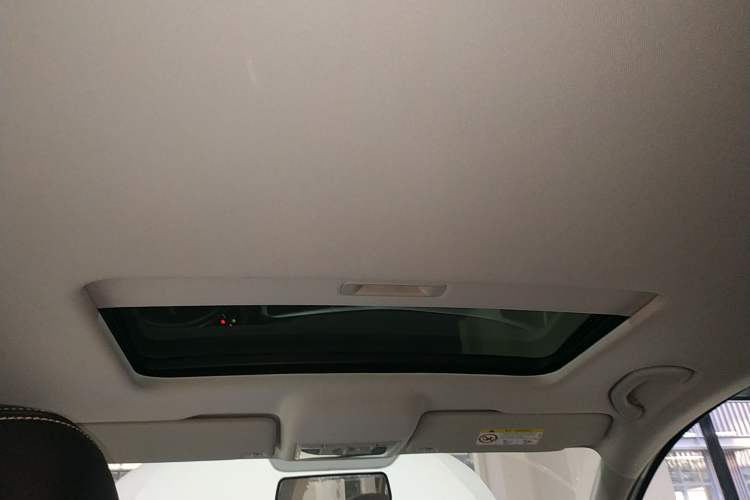 Used Skoda Rapid Spaceback 2019 Revised Version 1.5L Automatic Comfort Edition China V Standard Headliner