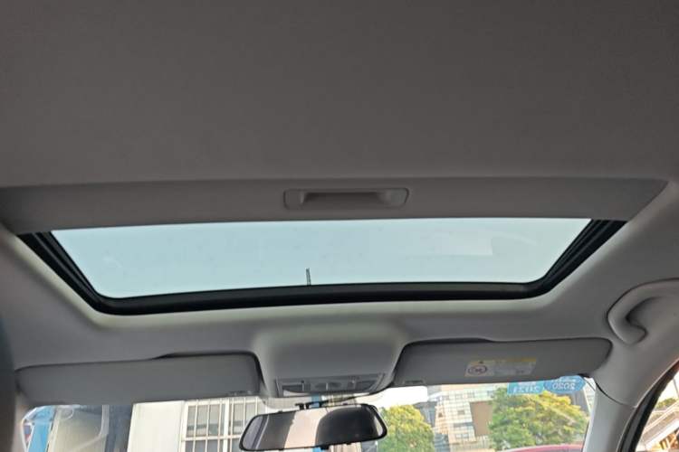 Used Skoda Rapid Spaceback 2019 Revised Version 1.5L Automatic Comfort Edition China V Standard Headliner