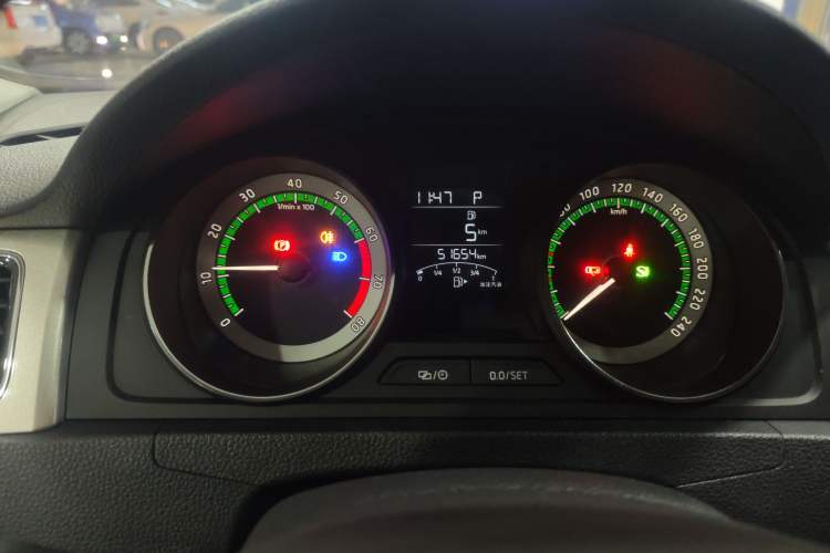 Used Skoda Rapid Spaceback 2019 Revised Version 1.5L Automatic Comfort Edition China VI Standard Instrument Cluster