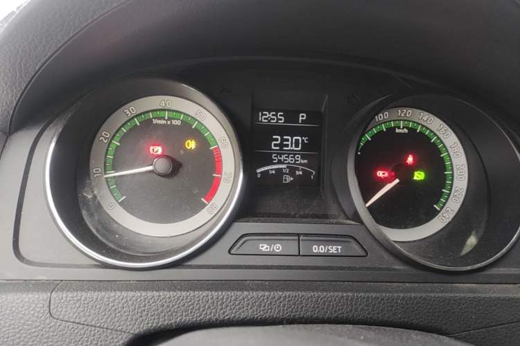 Used Skoda Rapid Spaceback 2019 1.5L Automatic Comfort Edition Instrument Cluster