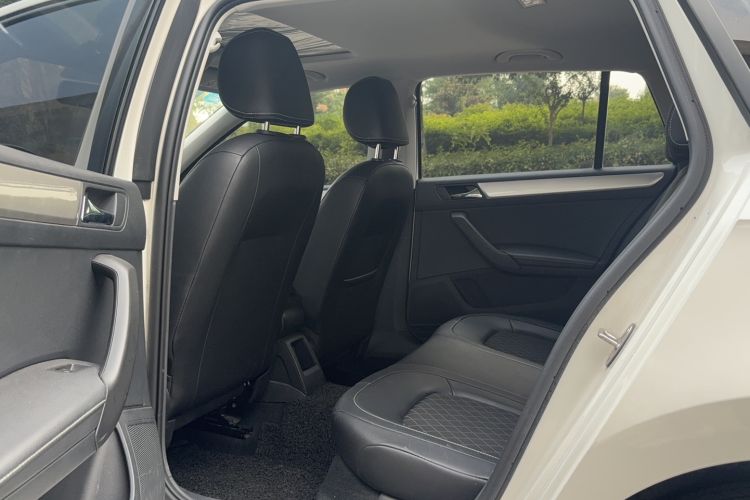 Used Skoda Rapid Spaceback 2019 Revised Version 1.5L Automatic Comfort Edition China VI Standard Interior 2