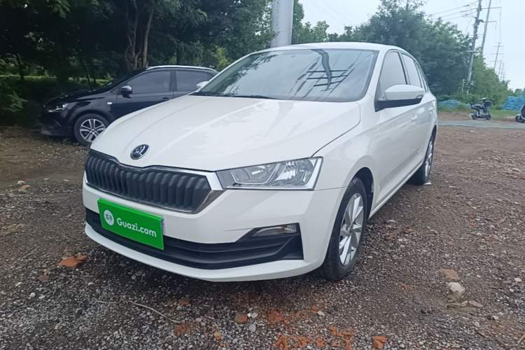 Used Skoda Rapid Spaceback 2019 Revised Version 1.5L Automatic Standard Edition China V Standard Guazi used car, China used car export, Used car for sale, Used  cars, Cheapest cars for sale