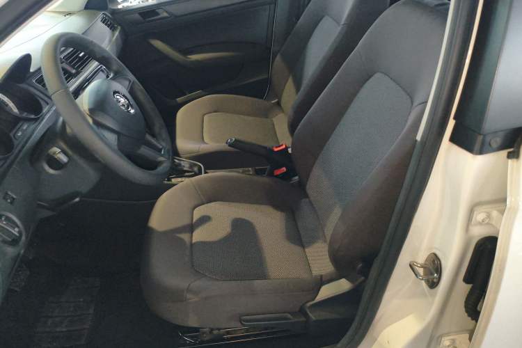 Used Skoda Rapid Spaceback 2019 Revised Version 1.5L Automatic Standard Edition China VI Left Front Seat