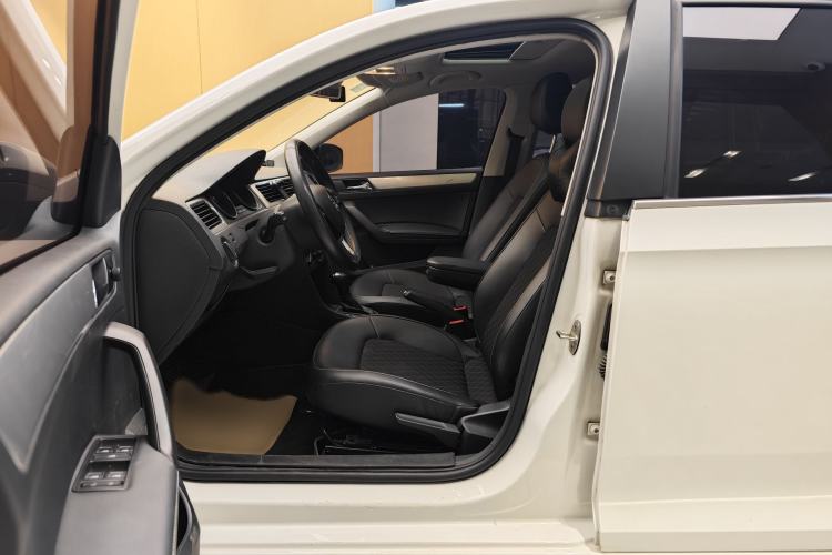 Used Skoda Rapid Spaceback 2019 1.5L Automatic Comfort Edition Left Front Seat