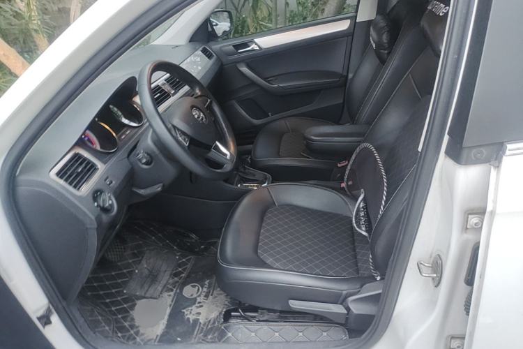 Used Skoda Rapid Spaceback 2019 1.5L Automatic Comfort Edition Left Front Seat