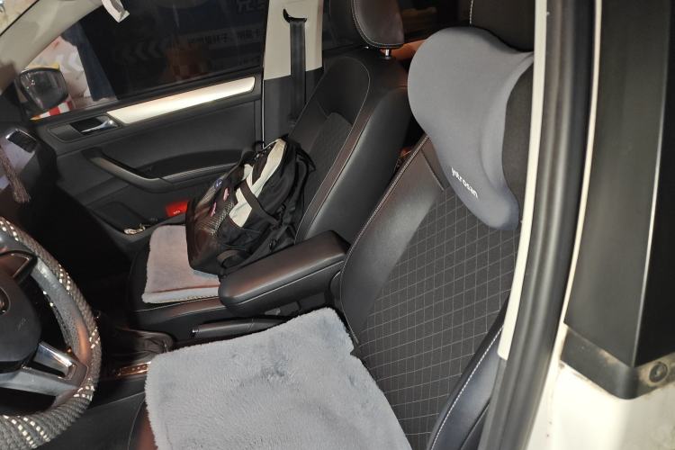 Used Skoda Rapid Spaceback 2019 1.5L Automatic Comfort Edition Left Front Seat