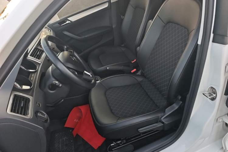 Used Skoda Rapid Spaceback 2019 Revised Version 1.5L Automatic Comfort Edition China V Standard Left Front Seat
