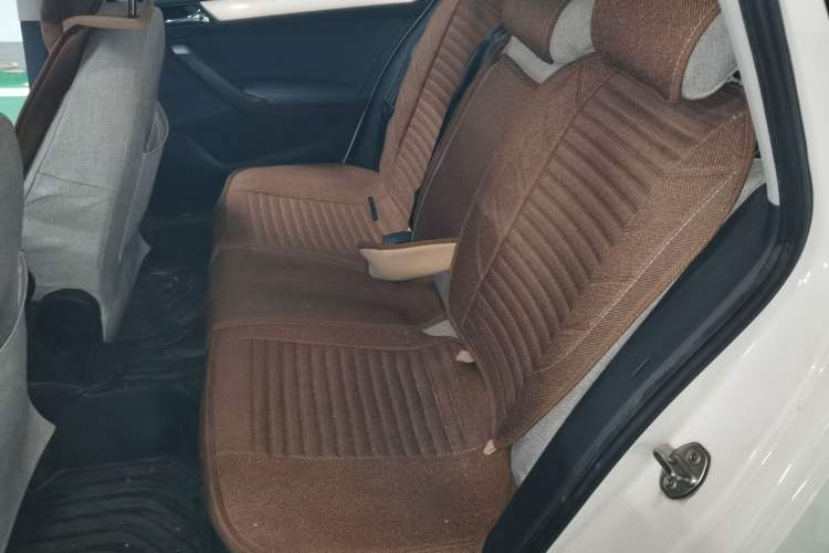 Used Skoda Rapid Spaceback 2019 Revised Version 1.5L Automatic Comfort Edition China VI Standard Left Rear Seat