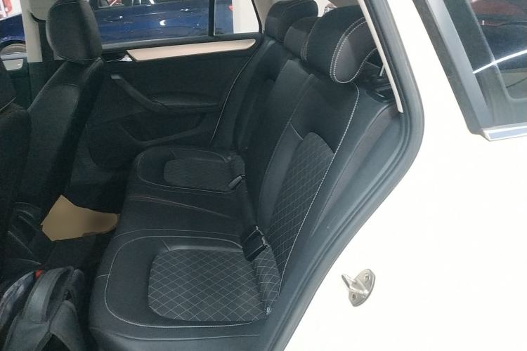 Used Skoda Rapid Spaceback 2019 Revised Version 1.5L Automatic Comfort Edition China V Standard Left Rear Seat