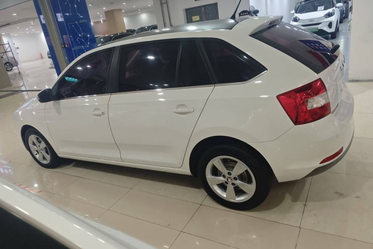 Used Skoda Rapid Spaceback 2019 Revised Version 1.5L Automatic Comfort Edition China VI Standard Left Side