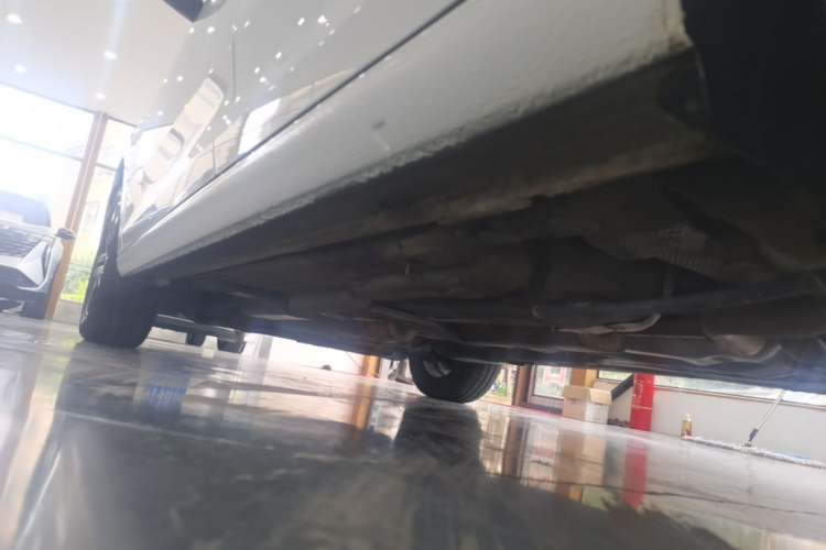 Used Skoda Rapid Spaceback 2019 Revised Version 1.5L Manual Entry-Level Edition China VI Left Side Sill