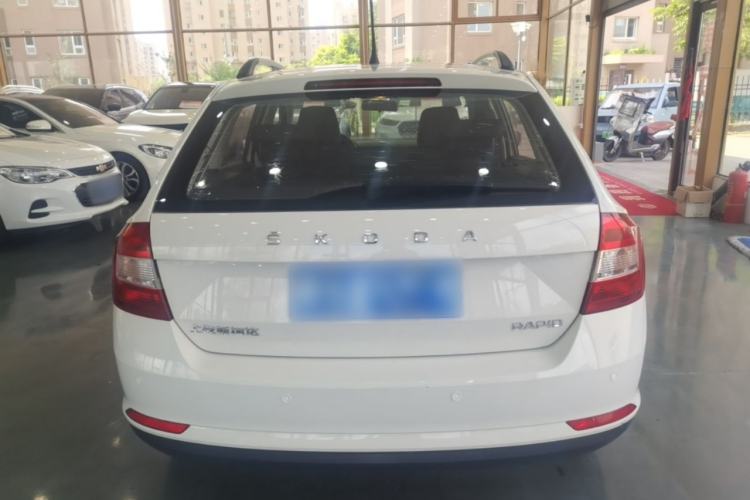 Used Skoda Rapid Spaceback 2019 Revised Version 1.5L Manual Entry-Level Edition China VI Rear