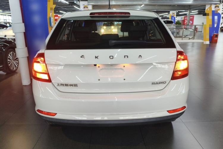 Used Skoda Rapid Spaceback 2019 Revised Version 1.5L Automatic Standard Edition China VI Rear