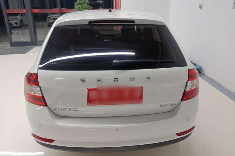 Used Skoda Rapid Spaceback 2019 Revised Version 1.5L Automatic Comfort Edition China V Standard Rear