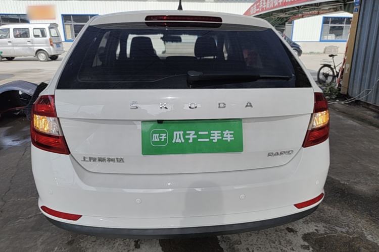 Used Skoda Rapid Spaceback 2019 Revised Version 1.5L Automatic Standard Edition China VI Rear