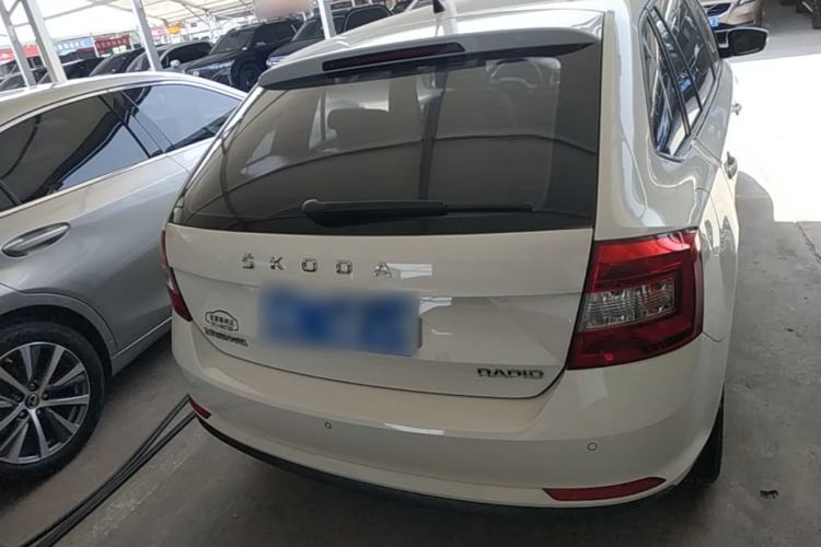 Used Skoda Rapid Spaceback 2019 Revised Version 1.5L Automatic Comfort Edition China V Standard Rear