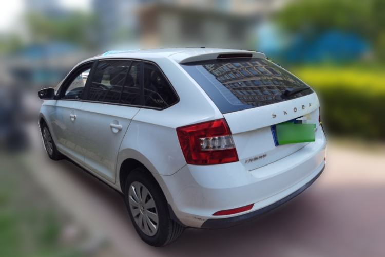 Used Skoda Rapid Spaceback 2019 1.5L Manual Standard Edition Rear Left 45 Deg