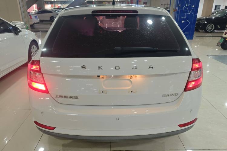 Used Skoda Rapid Spaceback 2019 Revised Version 1.5L Automatic Comfort Edition China VI Standard Rear