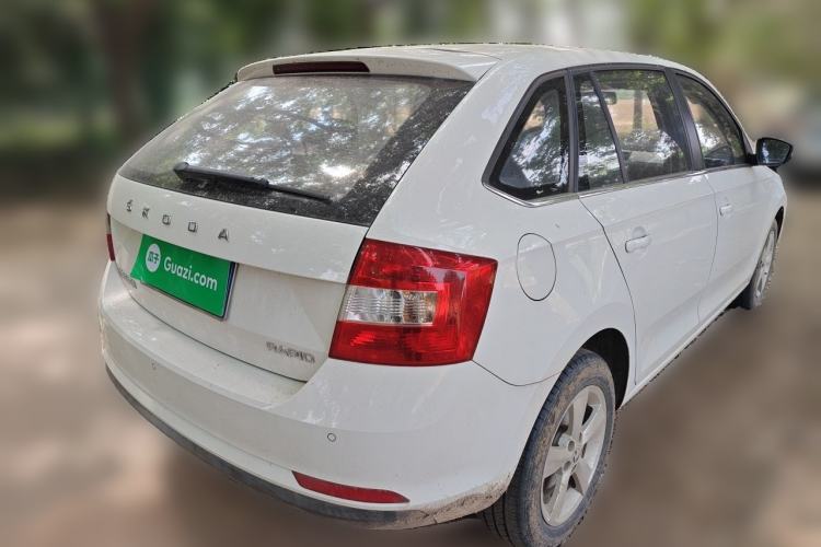 Used Skoda Rapid Spaceback 2019 1.5L Manual Comfort Edition Rear Right 45 Deg