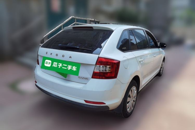 Used Skoda Rapid Spaceback 2019 1.5L Manual Standard Edition Rear Right 45 Deg
