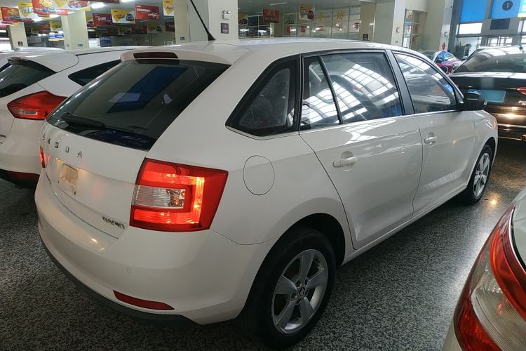 Used Skoda Rapid Spaceback 2019 Revised Version 1.5L Automatic Comfort Edition China V Standard Rear Right 45 Deg