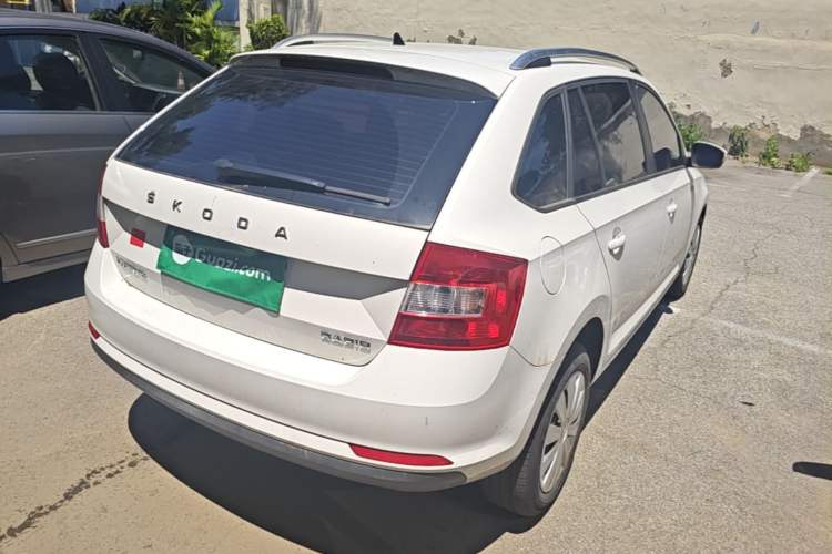 Used Skoda Rapid Spaceback 2019 1.5L Automatic Standard Edition Rear Right 45 Deg