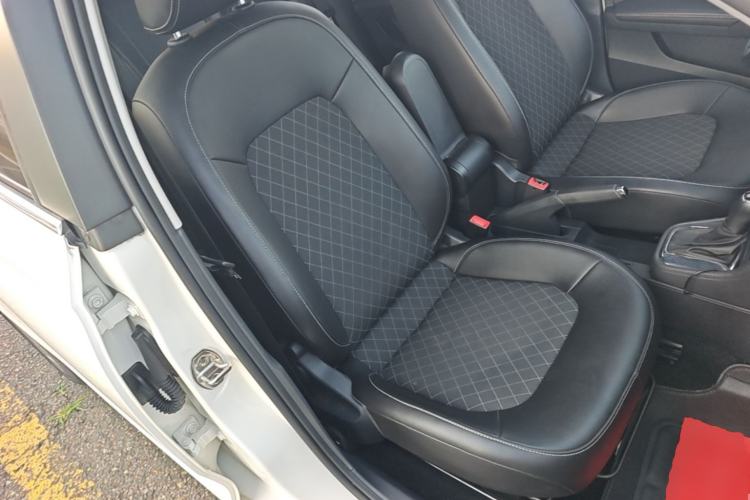 Used Skoda Rapid Spaceback 2019 Revised Version 1.5L Automatic Comfort Edition China V Standard Right Front Seat
