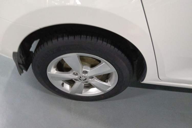 Used Skoda Rapid Spaceback 2019 Revised Version 1.5L Automatic Comfort Edition China V Standard Right Rear Wheel Hub