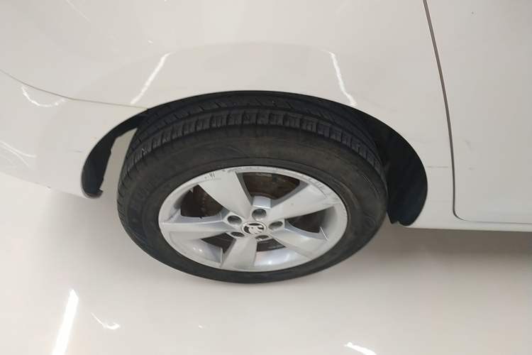 Used Skoda Rapid Spaceback 2019 Revised Version 1.5L Automatic Comfort Edition China V Standard Right Rear Wheel Hub