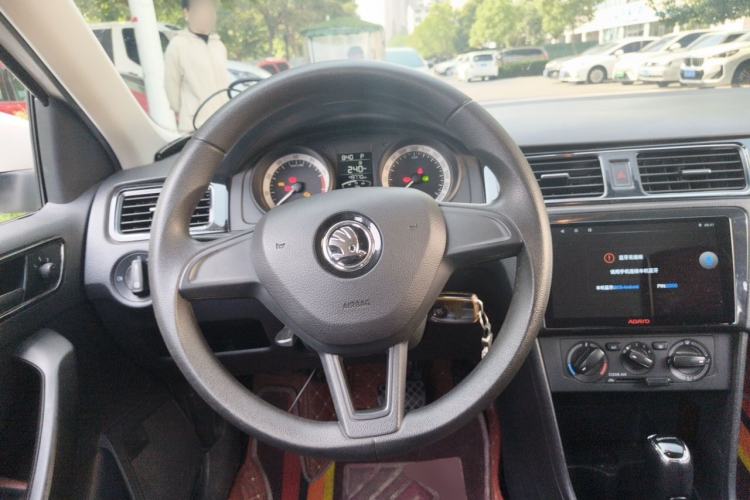 Used Skoda Rapid Spaceback 2019 1.5L Automatic Standard Edition Steering Wheel