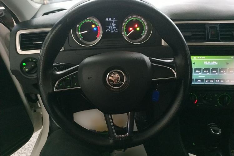 Used Skoda Rapid Spaceback 2019 Revised Version 1.5L Automatic Comfort Edition China V Standard Steering Wheel