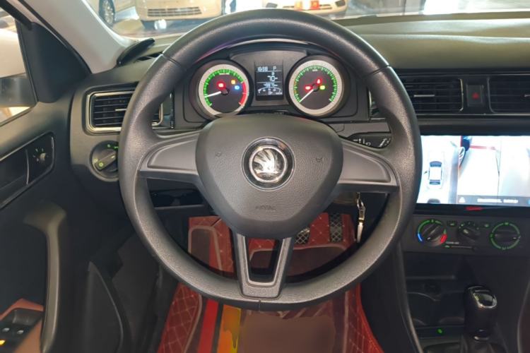 Used Skoda Rapid Spaceback 2019 Revised Version 1.5L Automatic Standard Edition China VI Steering Wheel