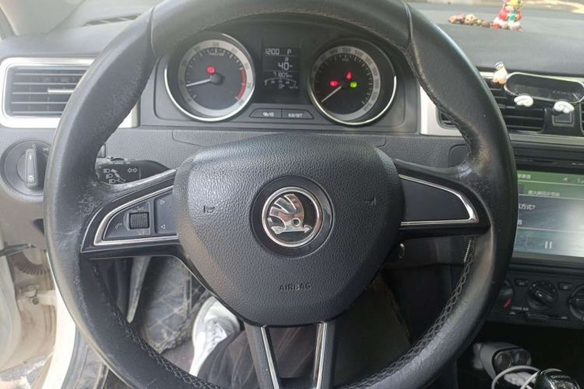 Used Skoda Rapid Spaceback 2019 Revised Version 1.5L Automatic Comfort Edition China VI Standard Steering Wheel