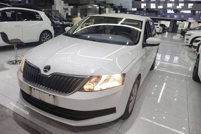 Używany Skoda Rapid Spaceback 2019 Revised Version 1.5L Automatic Standard Edition China VI