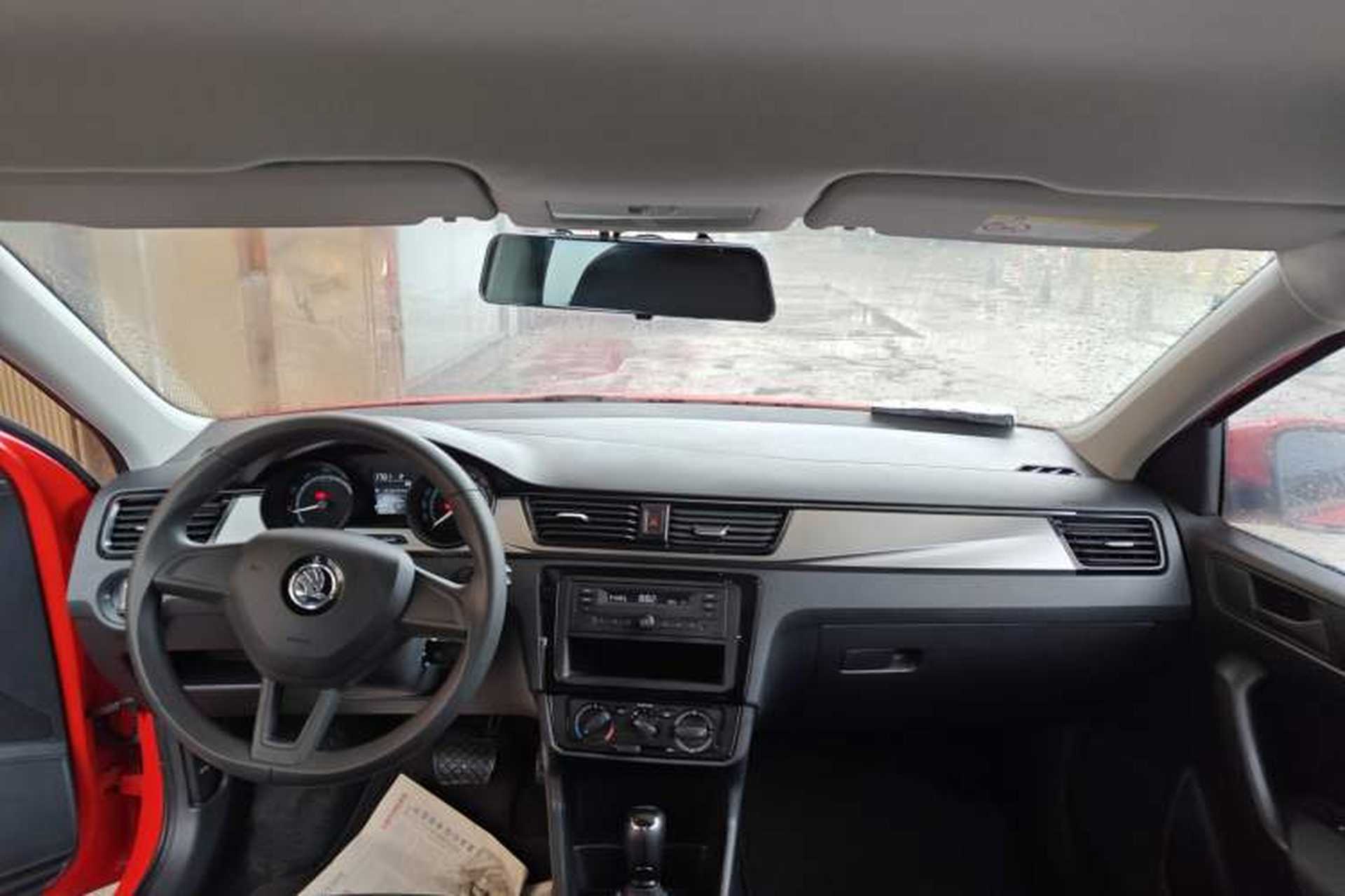 Used Skoda Rapid Spaceback 2020 1.5L Automatic Standard Edition Headliner