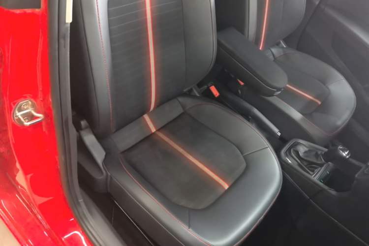 Used Skoda Rapid Spaceback 2020 1.5L Automatic Comfort Edition Right Front Seat