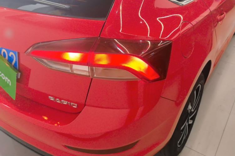 Used Skoda Rapid Spaceback 2020 1.5L Automatic Comfort Edition Right Rear Taillight