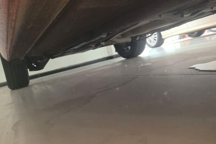Used Skoda Rapid Spaceback 2020 1.5L Automatic Comfort Edition Right Side Sill