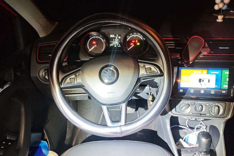 Used Skoda Rapid Spaceback 2020 1.5L Automatic Comfort Edition Steering Wheel