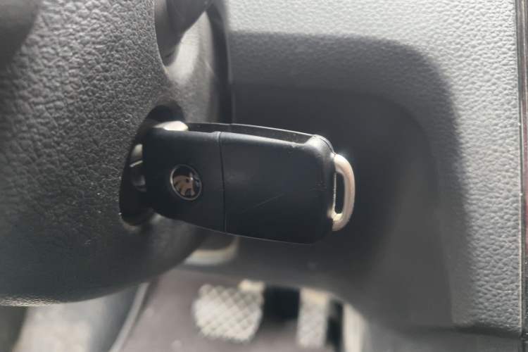 Used Skoda Rapid Spaceback 2020 1.5L Automatic Standard Edition Vehicle Key