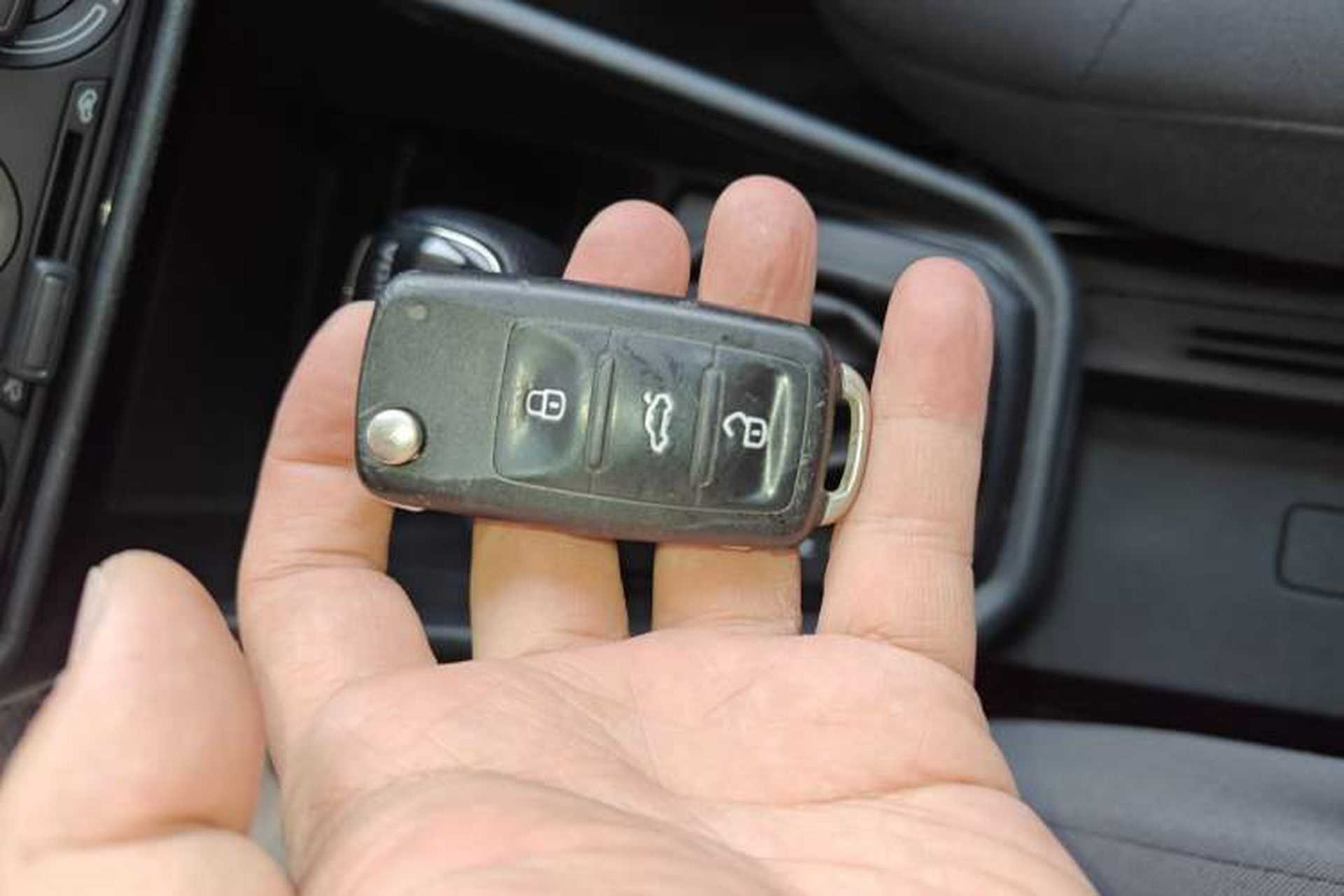 Used Skoda Rapid Spaceback 2020 1.5L Automatic Standard Edition Vehicle Key