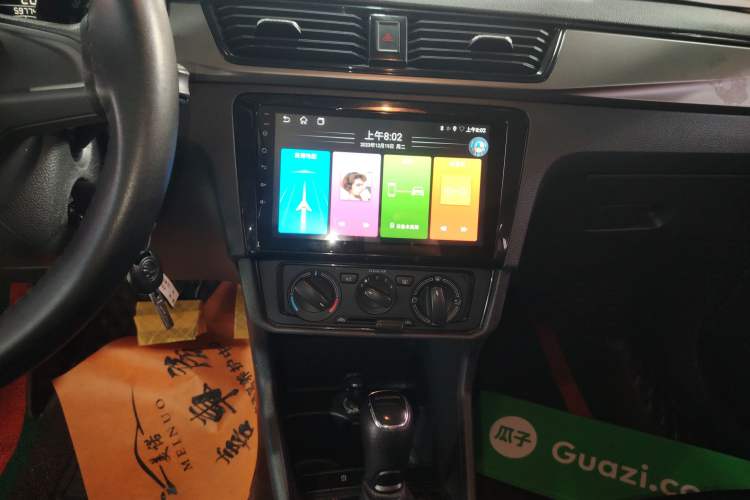 Used Skoda Rapid Spaceback 2020 1.5L Automatic Standard Edition Audio And AC Panel