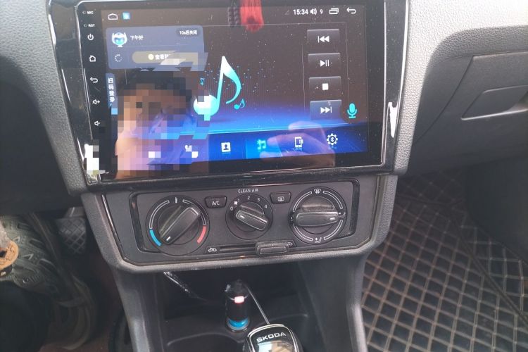 Used Skoda Rapid Spaceback 2020 1.5L Automatic Standard Edition Audio And AC Panel