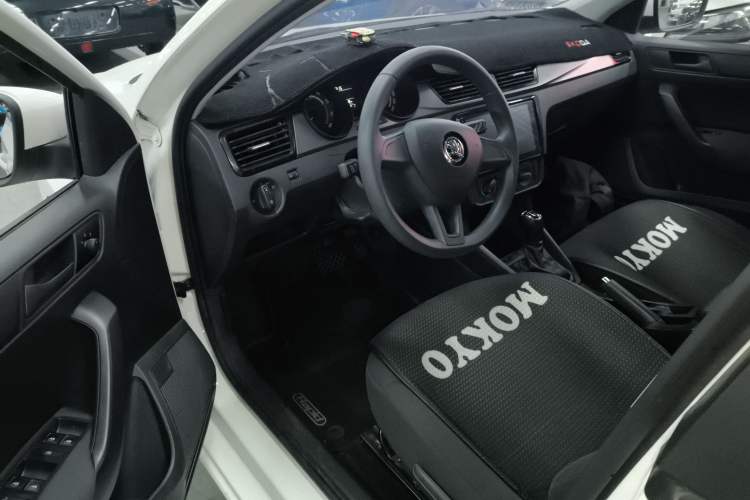 Used Skoda Rapid Spaceback 2020 1.5L Automatic Standard Edition Driver Seat