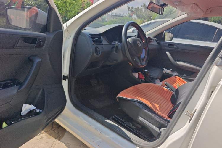 Used Skoda Rapid Spaceback 2020 1.5L Automatic Standard Edition Driver Seat