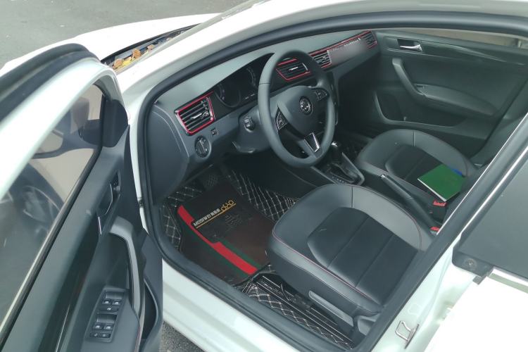 Used Skoda Rapid Spaceback 2020 1.5L Automatic Comfort Edition Driver Seat