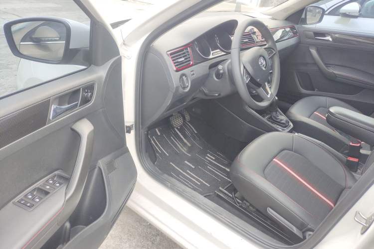 Used Skoda Rapid Spaceback 2020 1.5L Automatic Comfort Edition Driver Seat